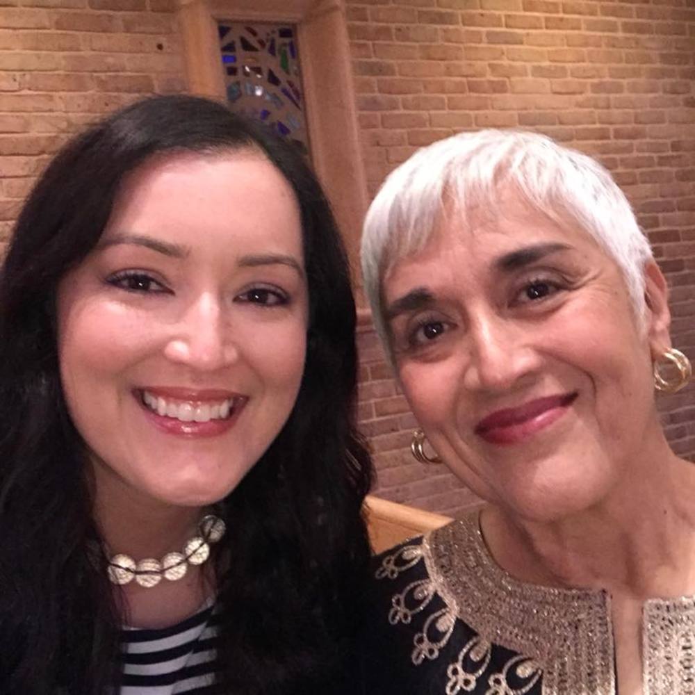 Meet your Posher, Cynthia